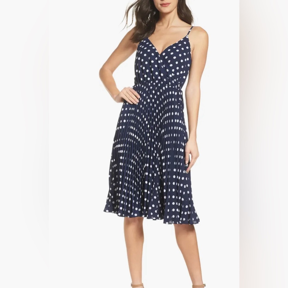 Ali & Jay Lilly pond polka dot dress size L